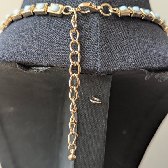 Lovely Regal Statement Necklace NWT - Picture 6 of 6